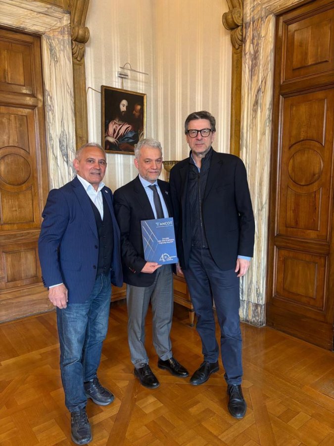 18/04/2025, Ministro dell'Economia e delle Finanze Giancarlo Giorgetti con l'On. Felice Mariani