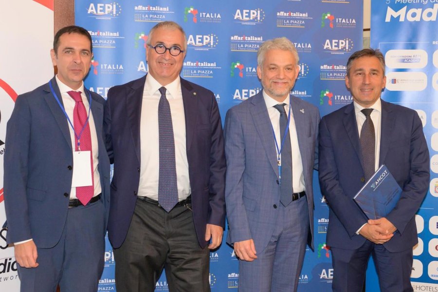 27/05/2024, Presidenza del Consiglio dei Ministri, Consigliere Economico Renato Loiero e Direttore Generale Ufficio Coord. Politiche Unione Europee della Presidenza del Consiglio dei Ministri Francesco Tufarelli